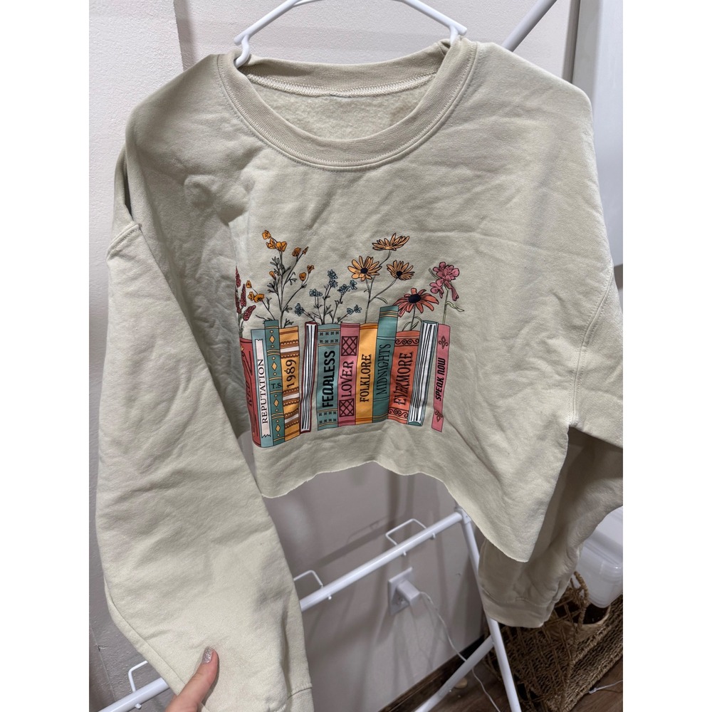 Taylor Swift Eras Bookish Cropped Sweatshirt Tan Floral Graphic Pullover Large